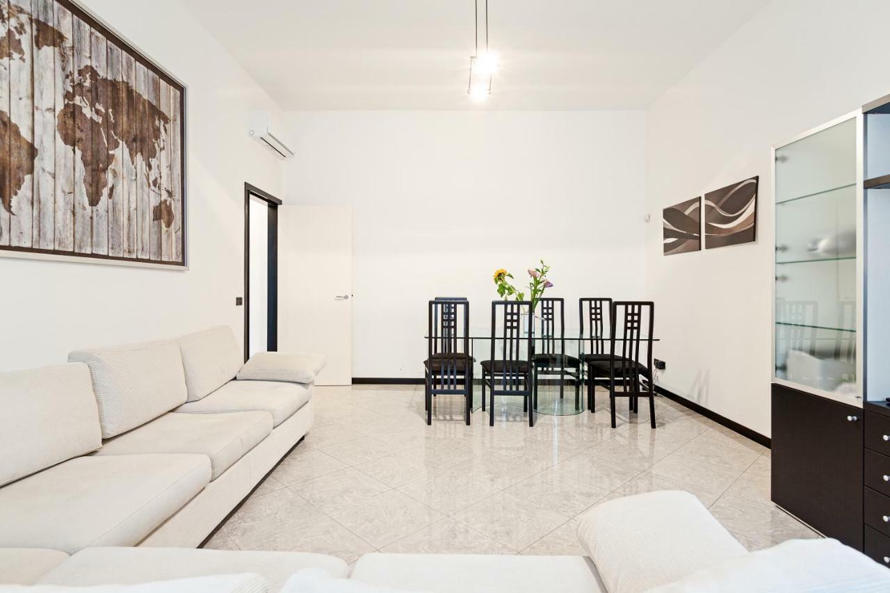 S. Maria Valle Central Roomy Flat Mediolan Zewnętrze zdjęcie
